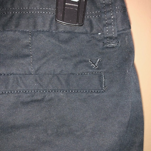 American Eagle Black Midi Shorts - Picture 3 of 6